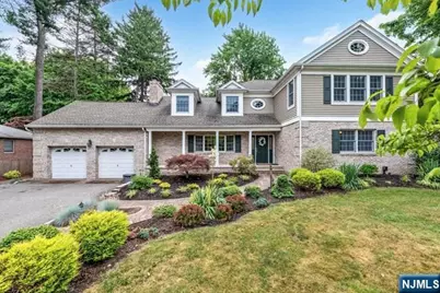 356 N Farview Avenue, Paramus, NJ 07652 - Photo 1