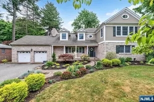 356 N Farview Ave, Paramus, NJ 07652 - Photo 1