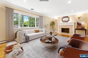 356 N Farview Ave, Paramus, NJ 07652 - Photo 6