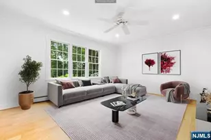 356 N Farview Ave, Paramus, NJ 07652 - Photo 14