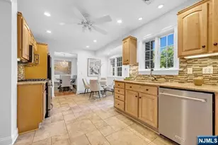 356 N Farview Ave, Paramus, NJ 07652 - Photo 12