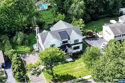515 Hobart Road, Paramus, NJ 07652 - Photo 2