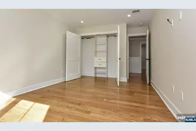 515 Hobart Road, Paramus, NJ 07652 - Photo 32