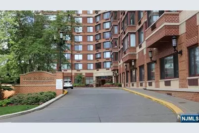 100 Old Palisade Road 3501 #3501, Fort Lee, NJ 07024 - Photo 2
