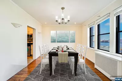 883 Jfk Blvd E 3F #3F, Weehawken, NJ 07086 - Photo 2