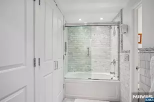 1077 River Road 303, Edgewater, NJ 07020 - Photo 24