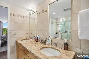 1077 River Road 303, Edgewater, NJ 07020 - Photo 18