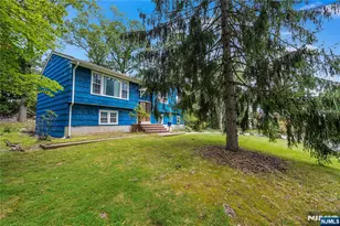 1 Gary Ct, Park Ridge, NJ 07656 - Photo 32