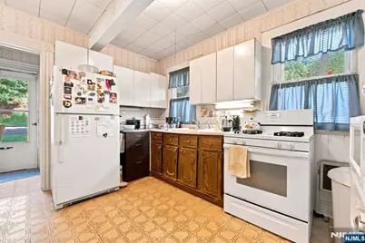 60 Martin Road, Verona, NJ 07044 - Photo 14