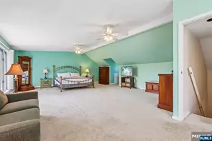 998 Washington Ave, Ho Ho Kus, NJ 07423 - Photo 22