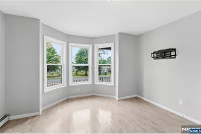 318 Grove Street, Newark, NJ 07103 - Photo 4