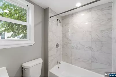318 Grove Street, Newark, NJ 07103 - Photo 12