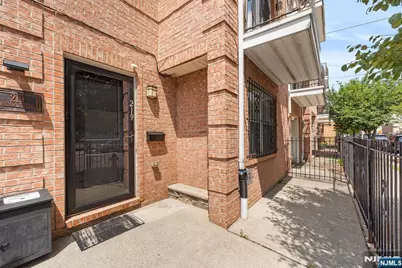219 Broad Street, Newark, NJ 07104 - Photo 4