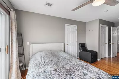 219 Broad Street, Newark, NJ 07104 - Photo 16