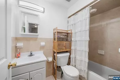 219 Broad Street, Newark, NJ 07104 - Photo 20
