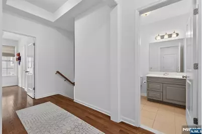197 Roosevelt Drive, Wood Ridge, NJ 07075 - Photo 38