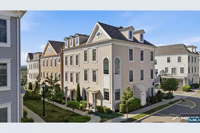 197 Roosevelt Drive, Wood Ridge, NJ 07075 - Photo 1