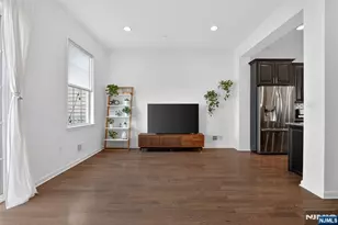 197 Roosevelt Dr, Wood Ridge, NJ 07075 - Photo 20
