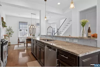 197 Roosevelt Drive, Wood Ridge, NJ 07075 - Photo 24
