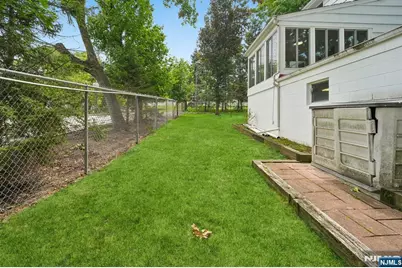 107 Roland Street, Park Ridge, NJ 07656 - Photo 22