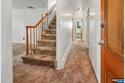107 Roland Street, Park Ridge, NJ 07656 - Photo 2