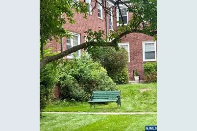 349 Bloomfield Avenue 25 #25, Verona, NJ 07044 - Photo 4