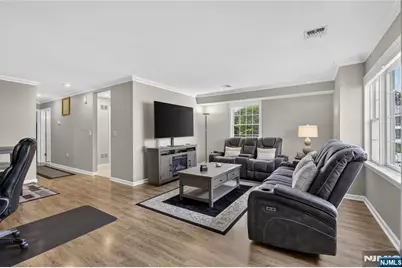 179 Roseland Avenue 12 #12, Caldwell, NJ 07006 - Photo 4