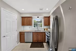 179 Roseland Ave 12, Caldwell, NJ 07006 - Photo 6