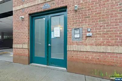15-19 Tichenor 403 #403, Newark, NJ 07114 - Photo 28