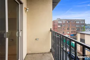 15-19 Tichenor 403, Newark, NJ 07114 - Photo 10