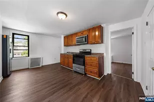 485 Cary Street 2, Orange, NJ 07050 - Photo 12