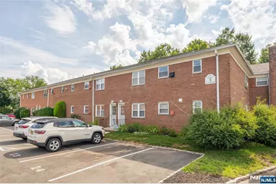 24 Manchester Court 62 #62, Wayne, NJ 07470 - Photo 18