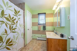 24 Manchester Ct 62, Wayne, NJ 07470 - Photo 16
