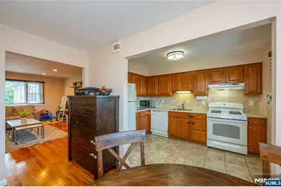 24 Manchester Court 62 #62, Wayne, NJ 07470 - Photo 10