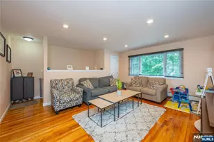 24 Manchester Ct 62, Wayne, NJ 07470 - Photo 4