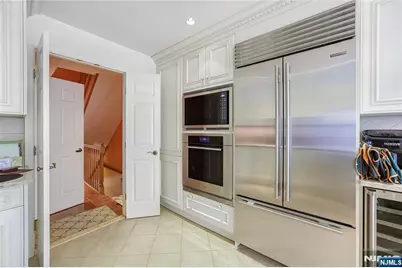10 Lenox Court, Fort Lee, NJ 07024 - Photo 12