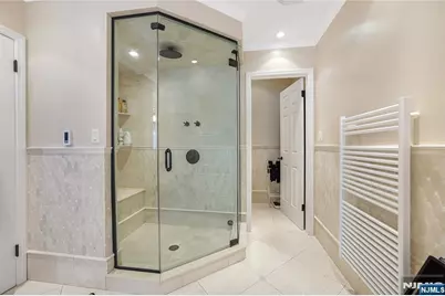 10 Lenox Court, Fort Lee, NJ 07024 - Photo 24