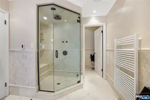10 Lenox Ct, Fort Lee, NJ 07024 - Photo 24