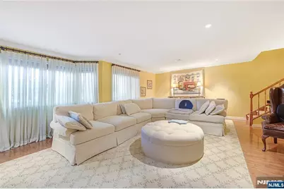10 Lenox Court, Fort Lee, NJ 07024 - Photo 30