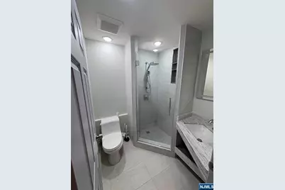 425 Bloomfield Avenue 3A #3A, Montclair, NJ 07042 - Photo 10
