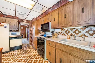123 6th Street, Wood Ridge, NJ 07075 - Photo 10