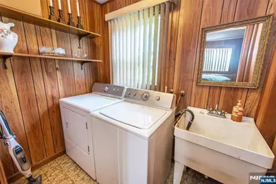 123 6th Street, Wood Ridge, NJ 07075 - Photo 16