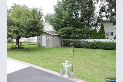 15 Main Avenue, Elmwood Park, NJ 07407 - Photo 24