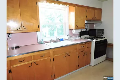 15 Main Avenue, Elmwood Park, NJ 07407 - Photo 18