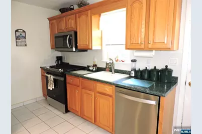 15 Main Avenue, Elmwood Park, NJ 07407 - Photo 6