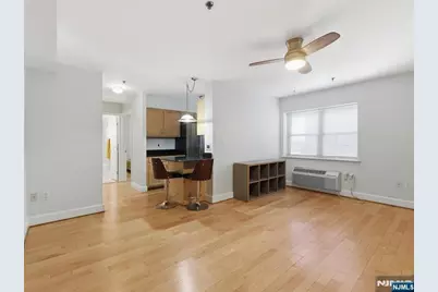 70 Munn Avenue 413 #413, East Orange, NJ 07018 - Photo 6