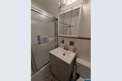 515 Anderson Avenue 6J #6J, Cliffside Park, NJ 07010 - Photo 8