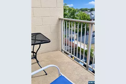 515 Anderson Avenue 6J #6J, Cliffside Park, NJ 07010 - Photo 10