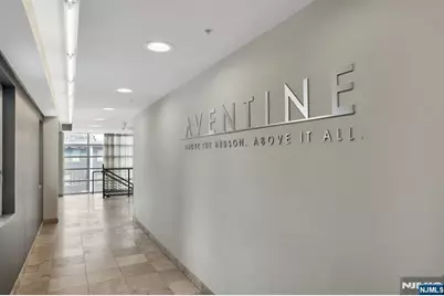 100 Thompson Lane 4D #4D, Edgewater, NJ 07020 - Photo 24