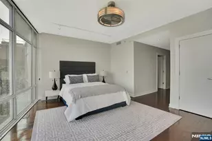 100 Thompson Ln 4D, Edgewater, NJ 07020 - Photo 16